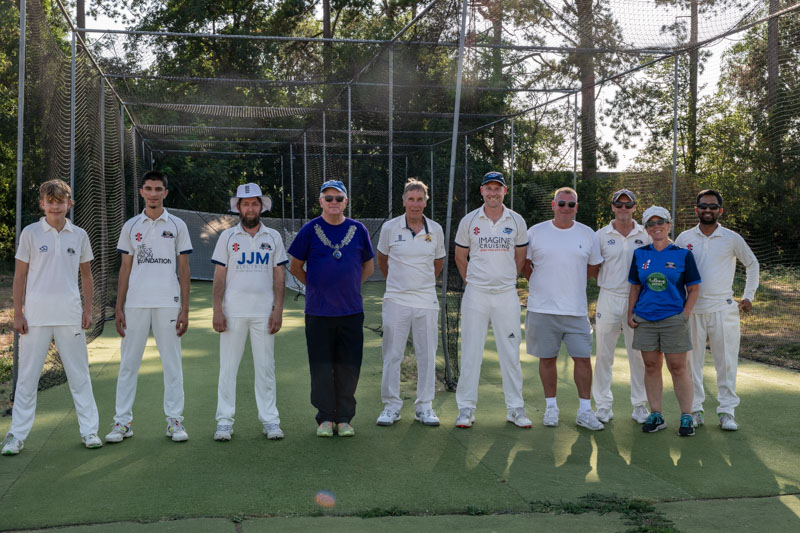 A Cricket Match and a Solar Eclipse! Mayor of Malmesbury v Whole Hog.
